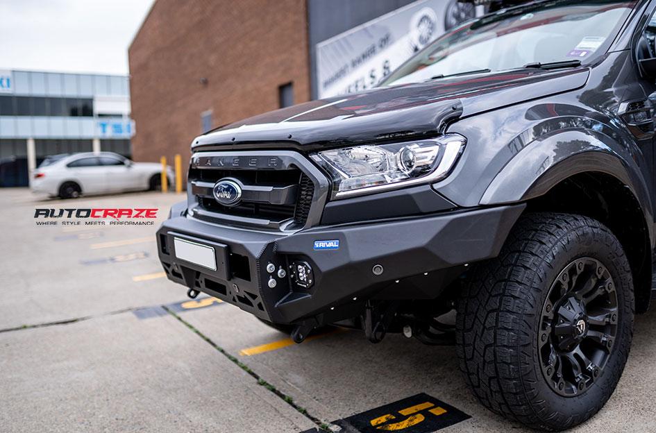 FORD-RANGER-VAPOR-BLACK-MACHINED-WITH-DARK-TINT